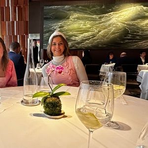 Meet your Posher, Biz